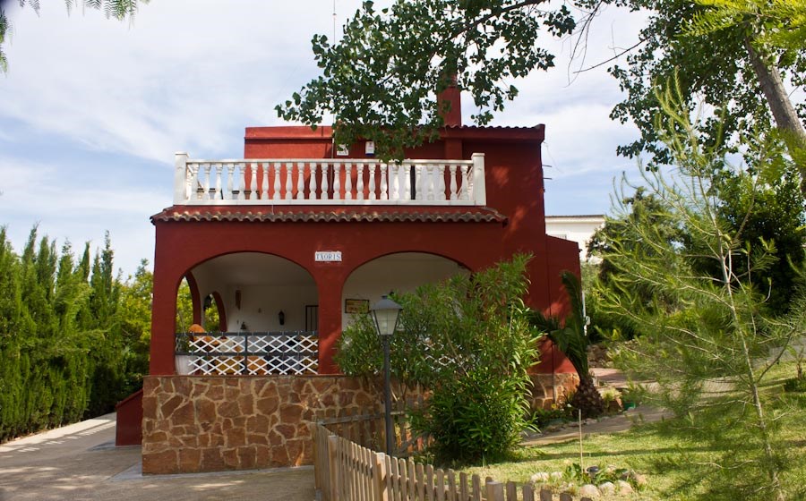 Вилла в Валенсия - Коста дель Азаар, площадь 150 м², 4 спальни 