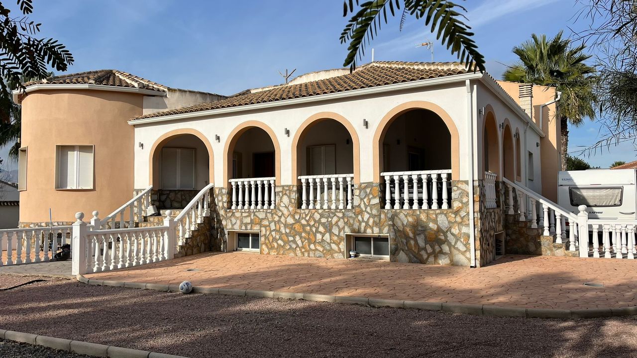 SWDF1853: Villa for sale in Catral