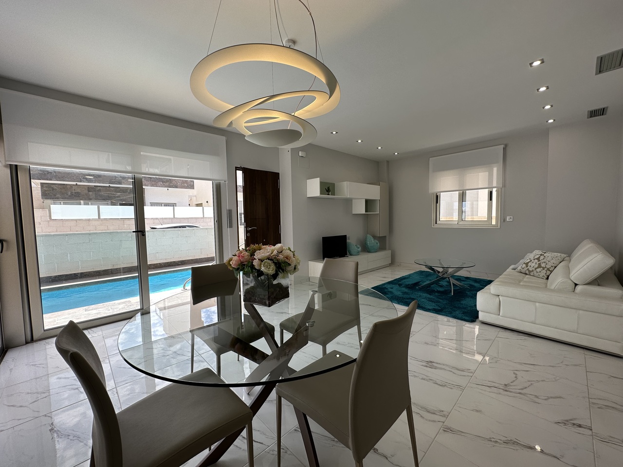 SWNB7182-1: Villa for sale in Playa Flamenca